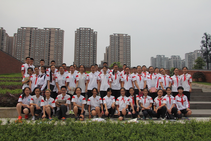 3学生会合影.JPG