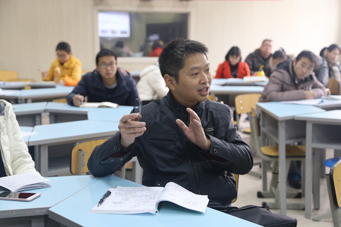 10银都小学陈雪松老师点评.JPG