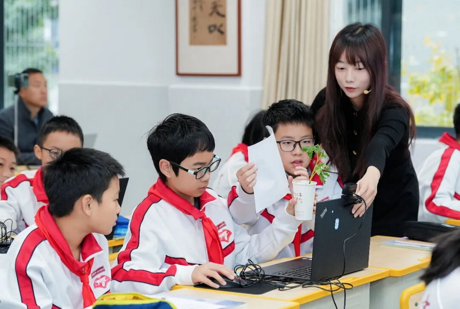 微信图片_2025-12-11_171148_408_调整大小.jpg