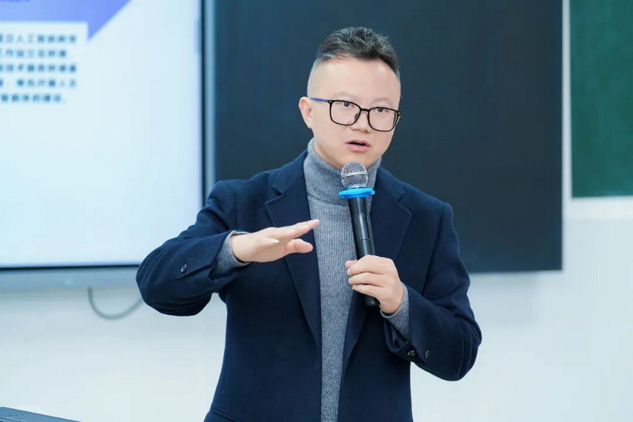 微信图片_2025-12-11_171634_930_调整大小.jpg