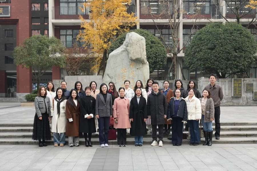 微信图片_2025-12-24_100608_524_调整大小.jpg